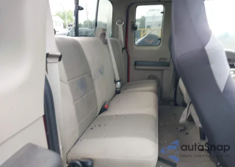 2008 Ford F250 Super Duty из США, поврежденный, VIN 1FTSX21548EB81676